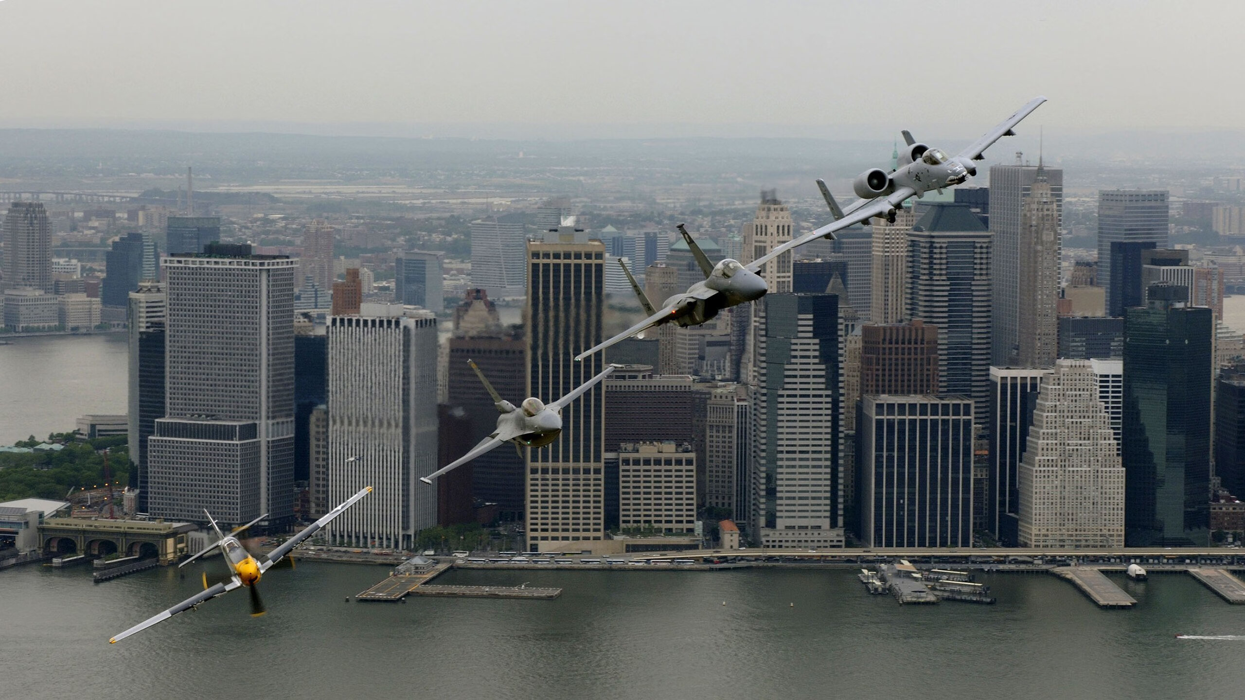 德甲:勒沃库森逆转战胜法兰克福,追击领头羊,德甲勒沃库森vs法兰克福